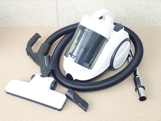 ●CCM●【2024年製・中古・付属品完備】 掃除機 サイクロンクリーナー ZC.A-1.800(W) (管理AOM-224)拍卖