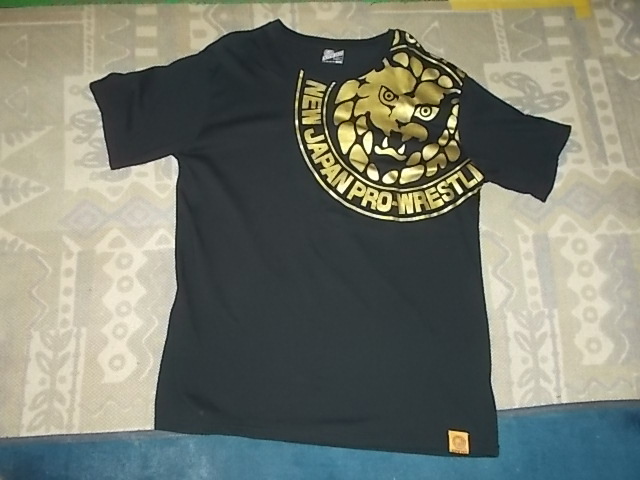 新日本プロレス Tシャツ 1回着ただけ きれいです。4Lサイズ 送料無料拍卖
