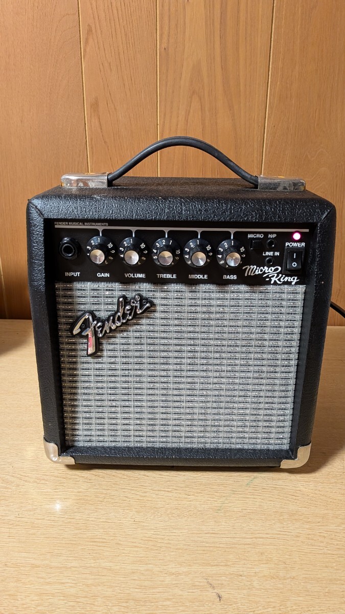 Fender フェンダー ギターアンプ Micro-king 中古品 通電のみ確認済み 部品取りにいかがでしょうか?拍卖