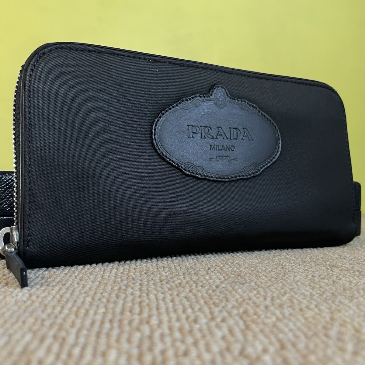 一円 美品 PRADA プラダ 長財布 ラウンドファスナー ブラック ナイロン ウォレット ロングウォレット 財布 レザー拍卖