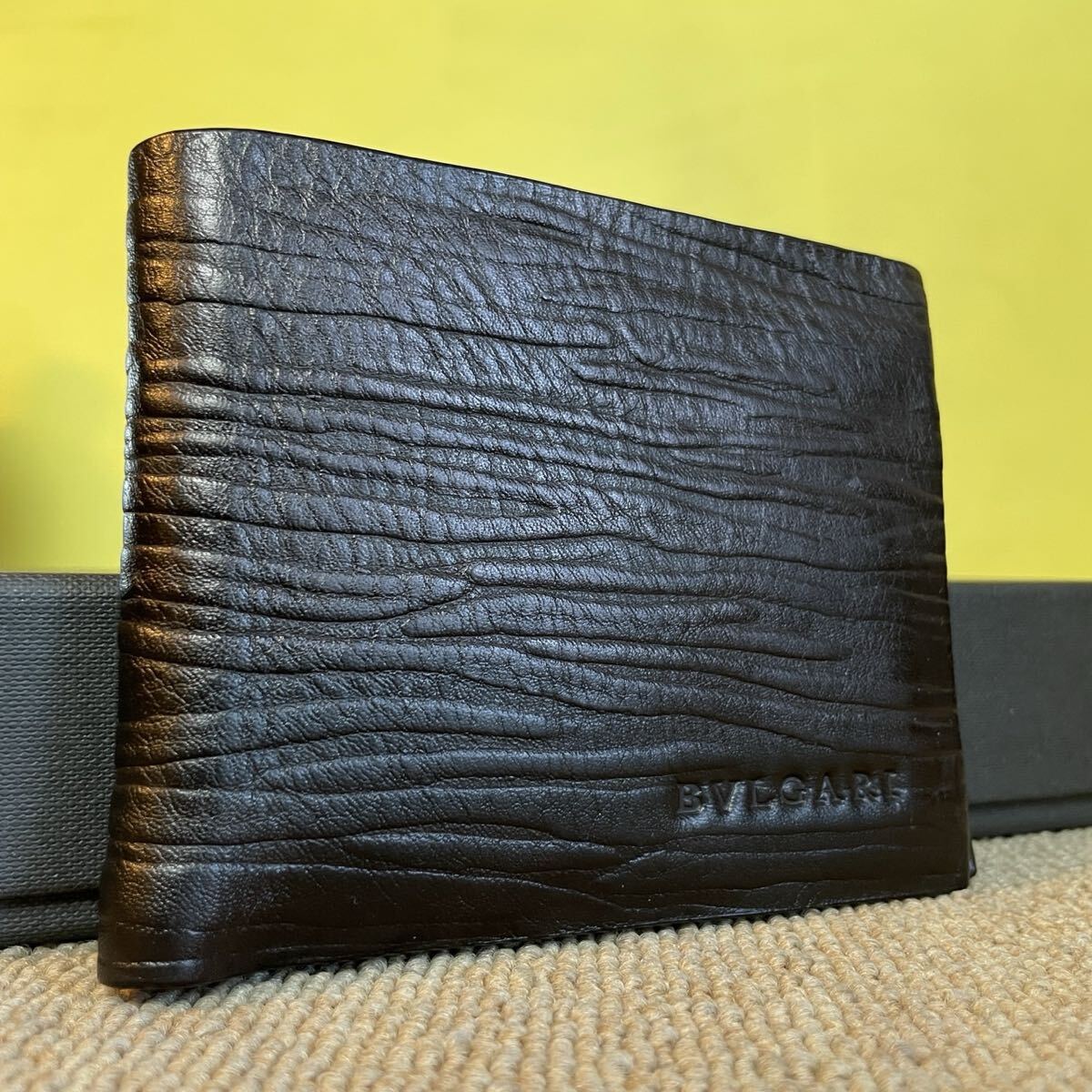 一円 美品 レア ブルガリ BVLGARI 長財布 コンパクトウォレット ビーゼロ 二つ折り 財布 ブラック 拍卖