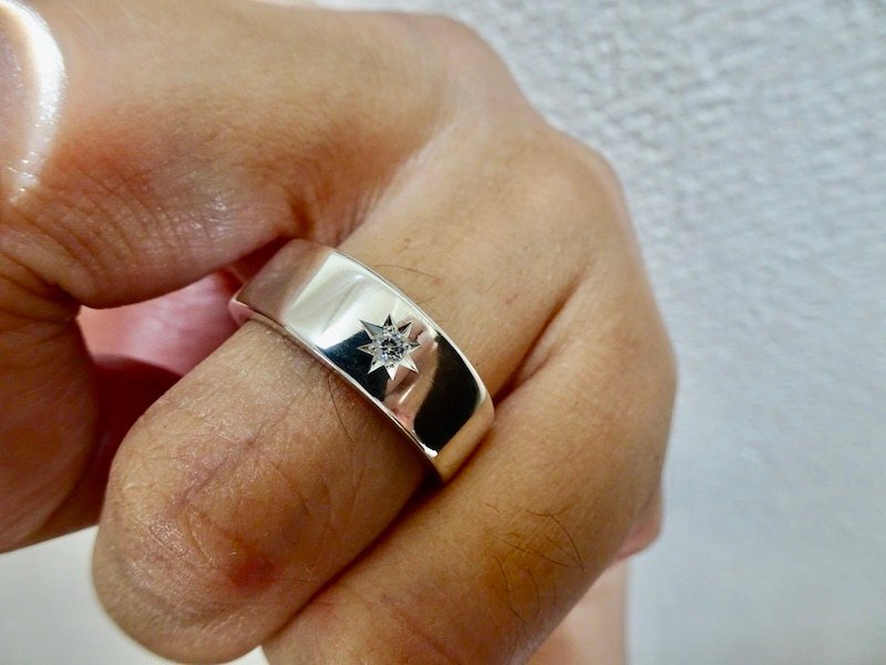 仁尾彫金『一つ星2.3mmダイヤ、幅7mm、平打リング』ハンドメイド261b拍卖