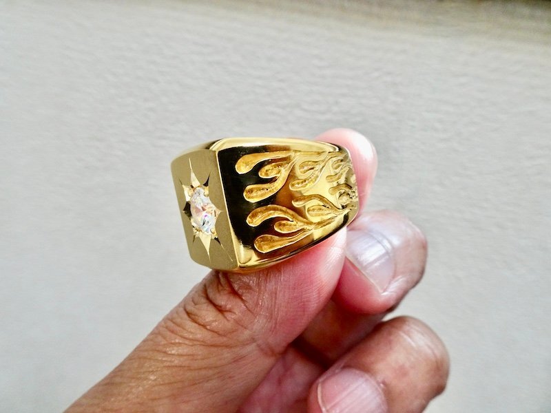 仁尾彫金『一つ星ジルコニア、ファイヤーパターン、ゴールド印台リング』ハンドメイド266拍卖