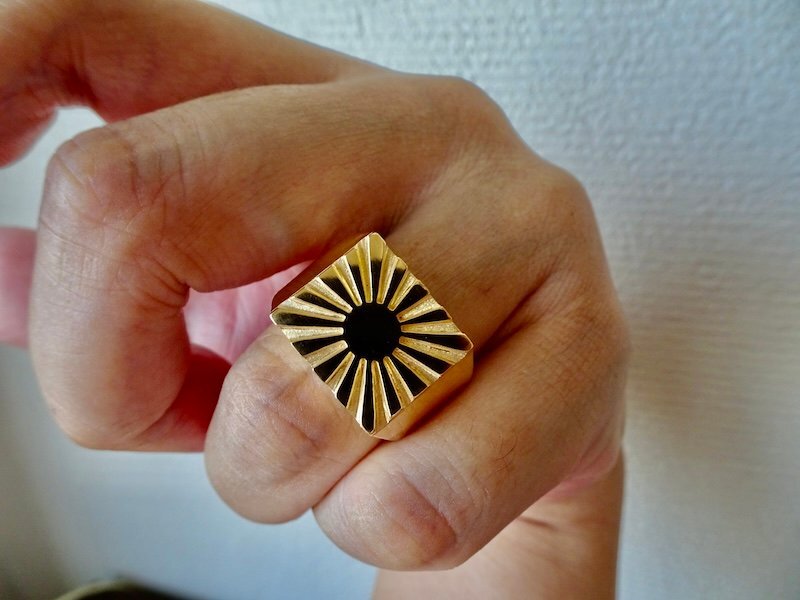 仁尾彫金『k18太陽の印台リング2、磨き』ハンドメイド325拍卖