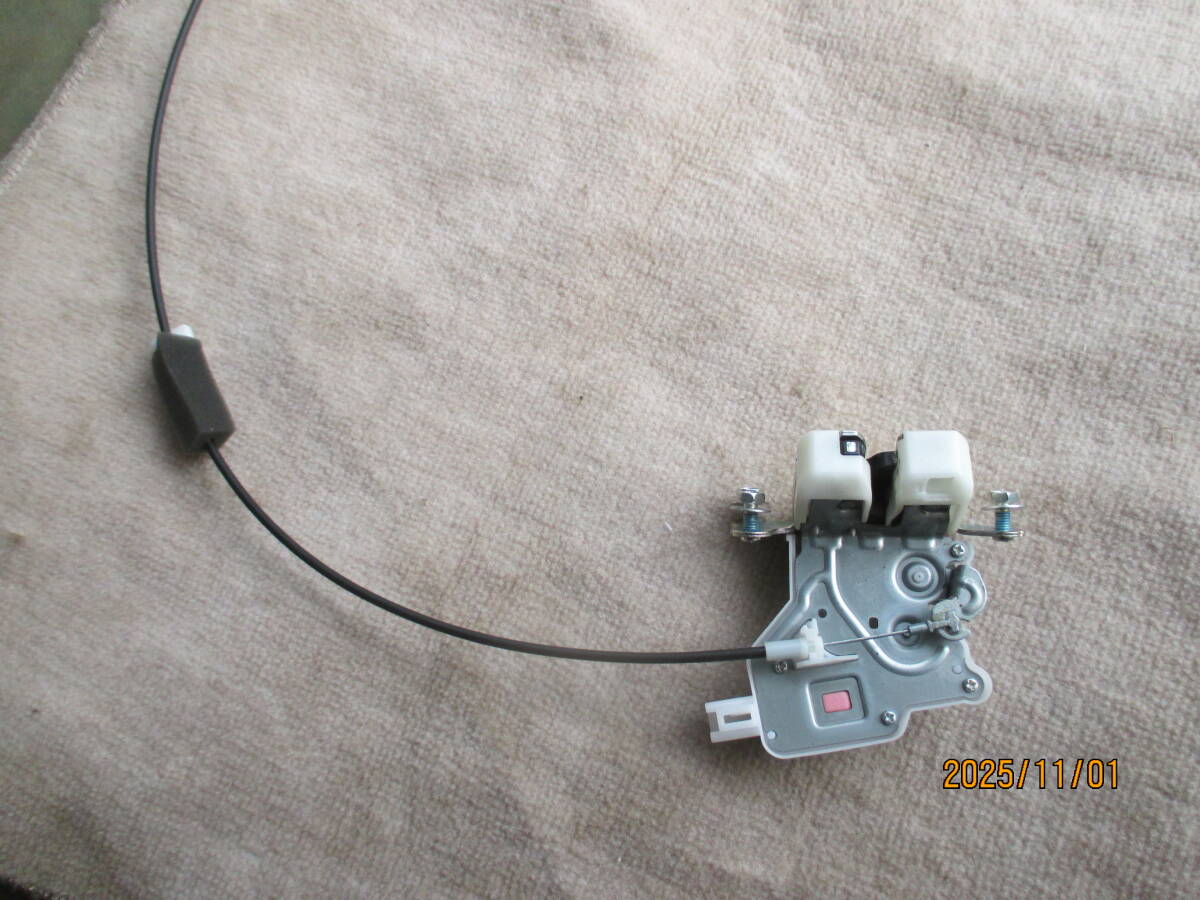 スズキ純正、ワゴンR、MH55S、令和2年、バックドア、ストライカー拍卖