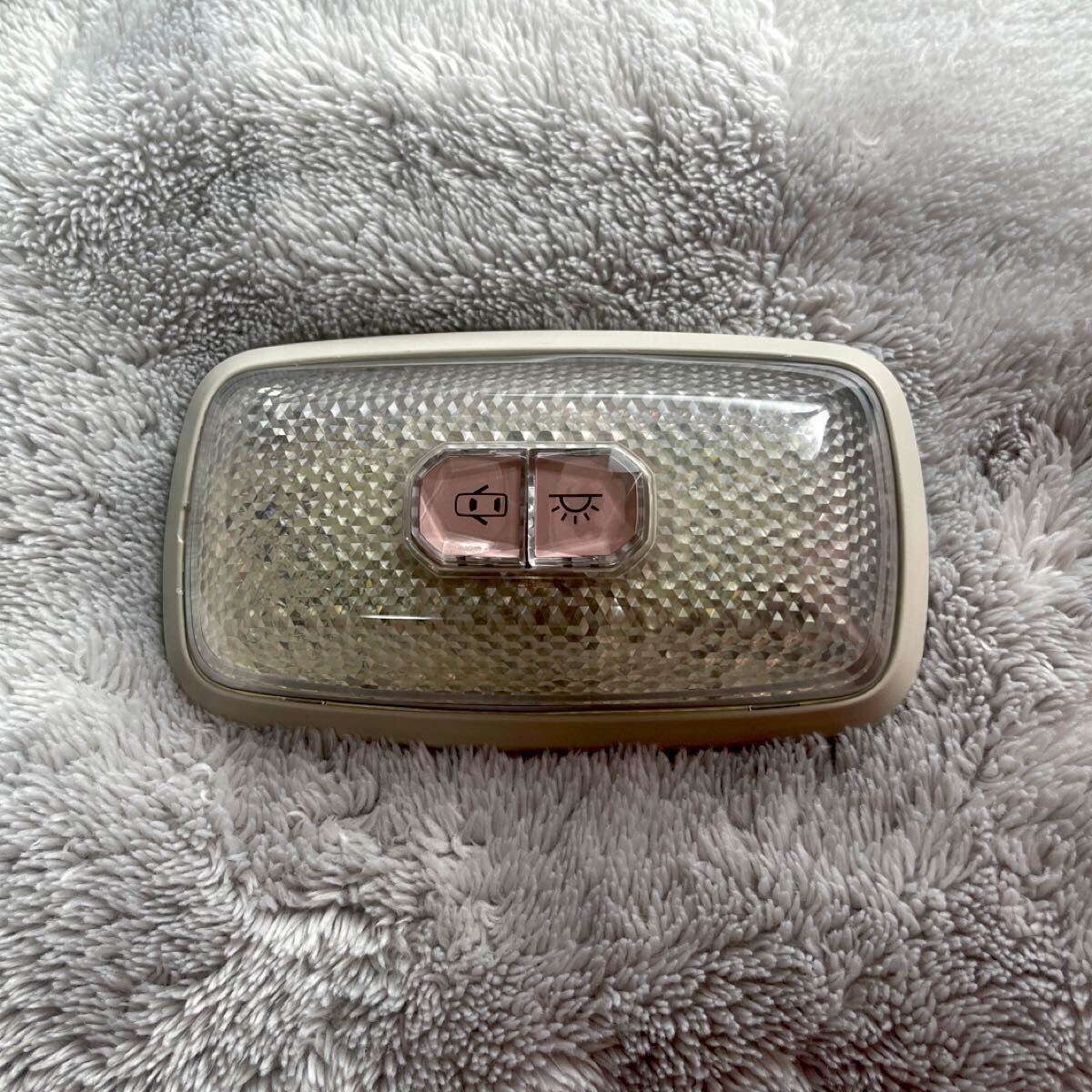 ミラココア ダイハツ ココアプラスX 685 ルームランプ DBA-L685S 拍卖