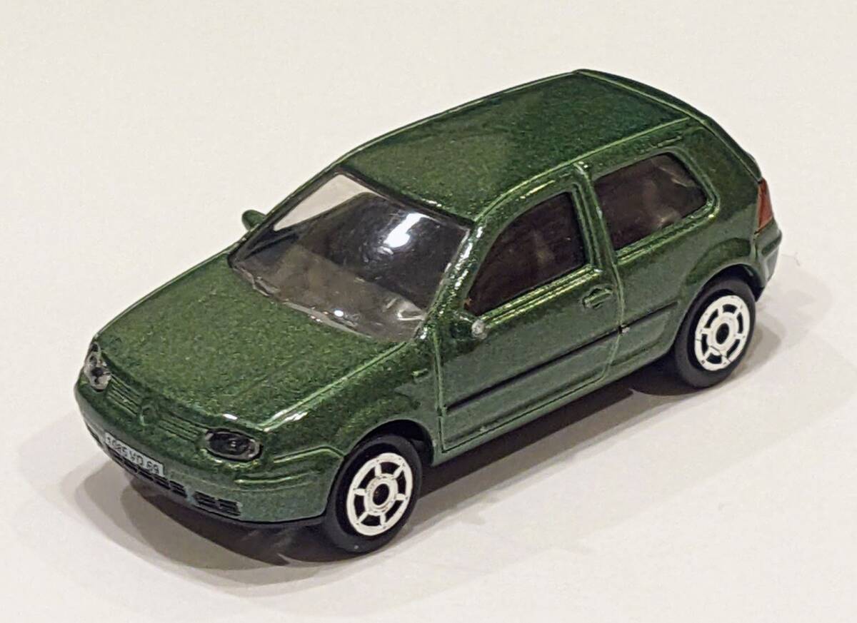 マジョレット フォルクスワーゲン ゴルフⅣ GTI VW 濃緑メタ 1/57拍卖