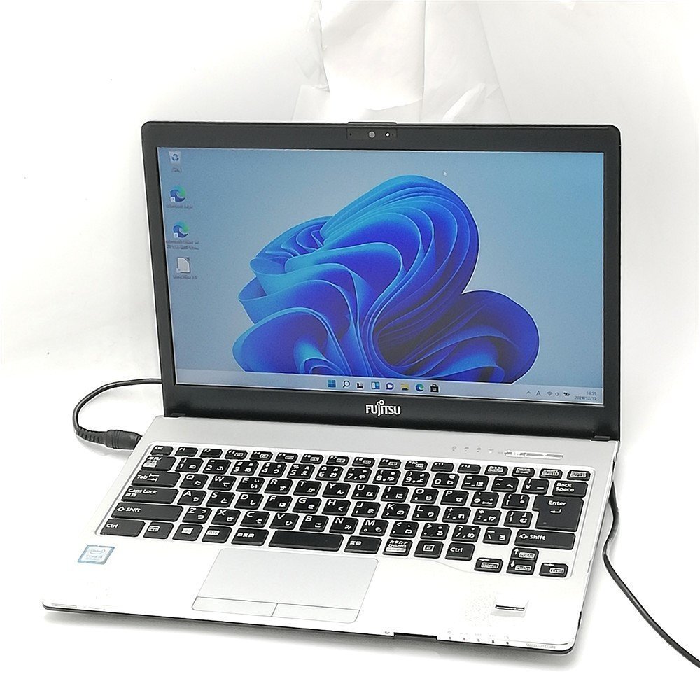 秋の感謝祭 大赤字 9台限定 新品SSD 1TB WiFi有 富士通 中古ノートパソコン S938/S Core i5 8350U 12GB 無線LAN Windows11 Office 即使用可拍卖