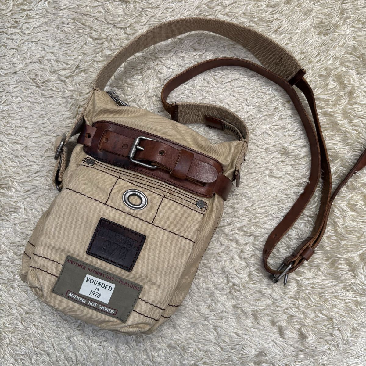 DIESEL ショルダーバッグ ディーゼル キャンバス拍卖
