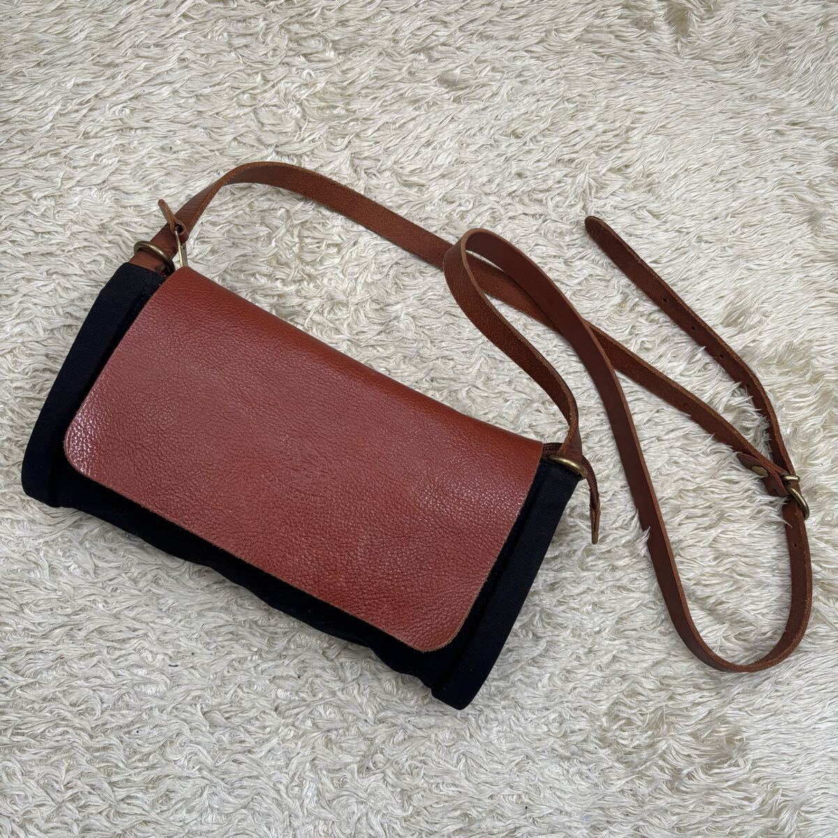 人気 イルビゾンテ キャンバス ショルダーバッグ拍卖