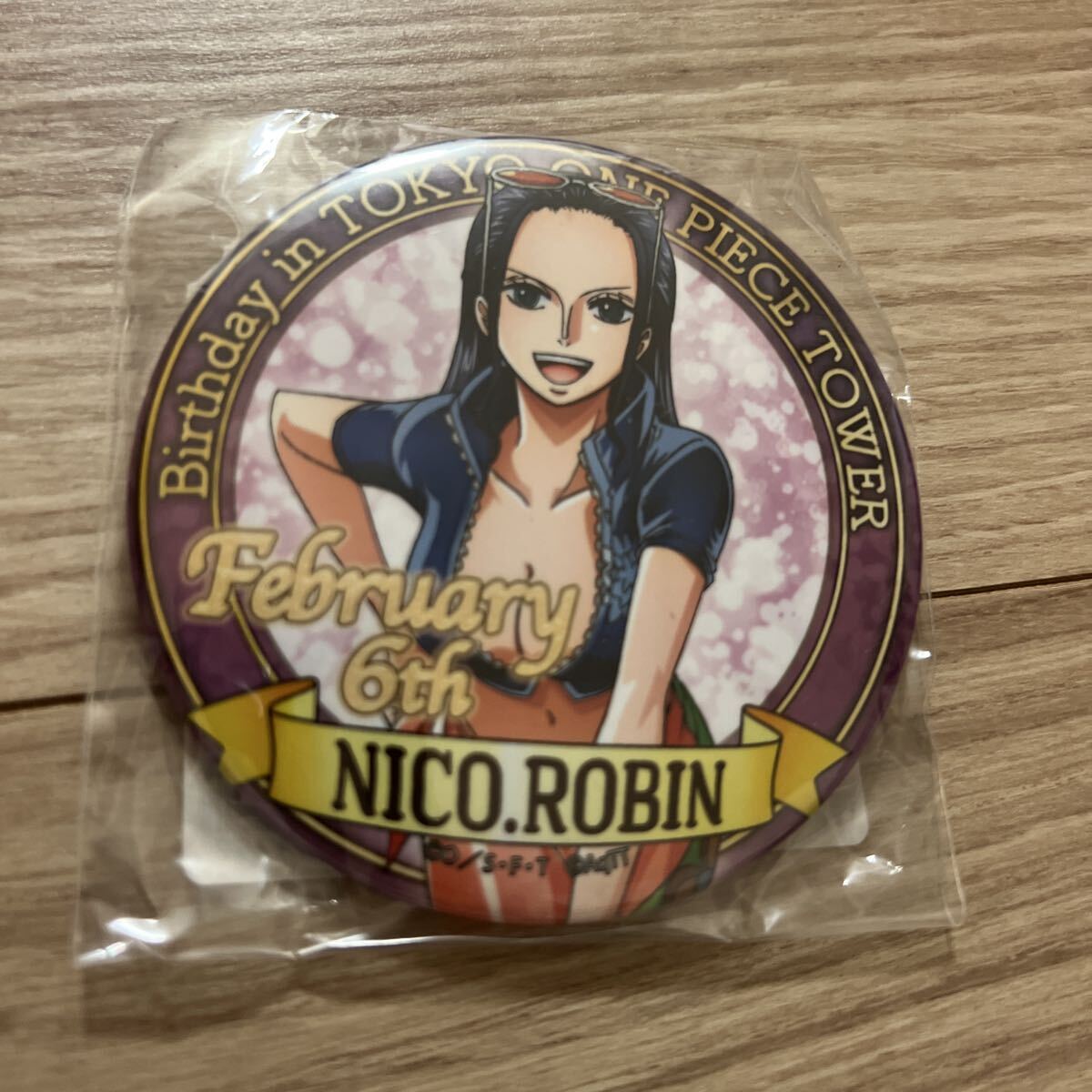 ワンピースタワー バースデー缶バッジ2017 ロビン拍卖