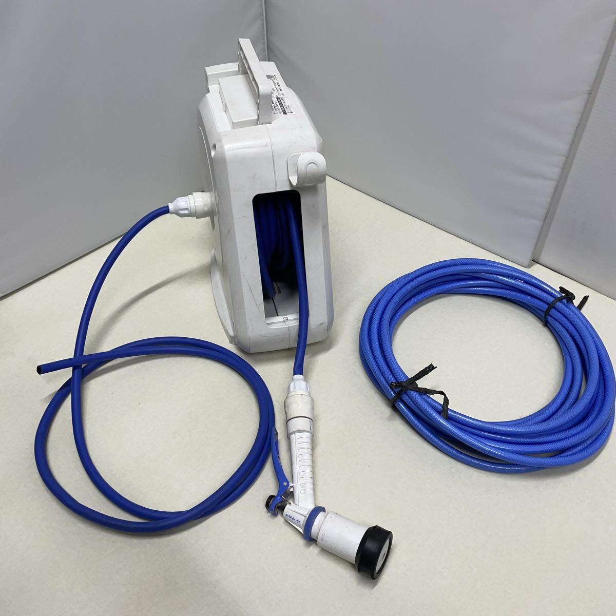 BS■ タカギ takagi ホース ホースリール RM2 約14m ホース約10m 2点セット 散水ホース 洗車 園芸 家庭菜園 ガーデニング 掃除 中古拍卖