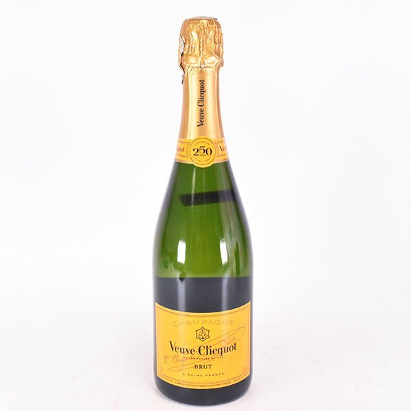 1円~ シャンパン ヴーヴ クリコ ブリュット イエローラベル 旧ラベル 正規品 ※ 750ml 12% シャンパーニュ VEUVE CLICQUOT K160215拍卖