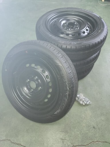 ダンロップ ENASAVE EC300 155/65R14 ほぼ新品 4本セット N-BOX純正ホイールつき ホイールナットもおまけ拍卖