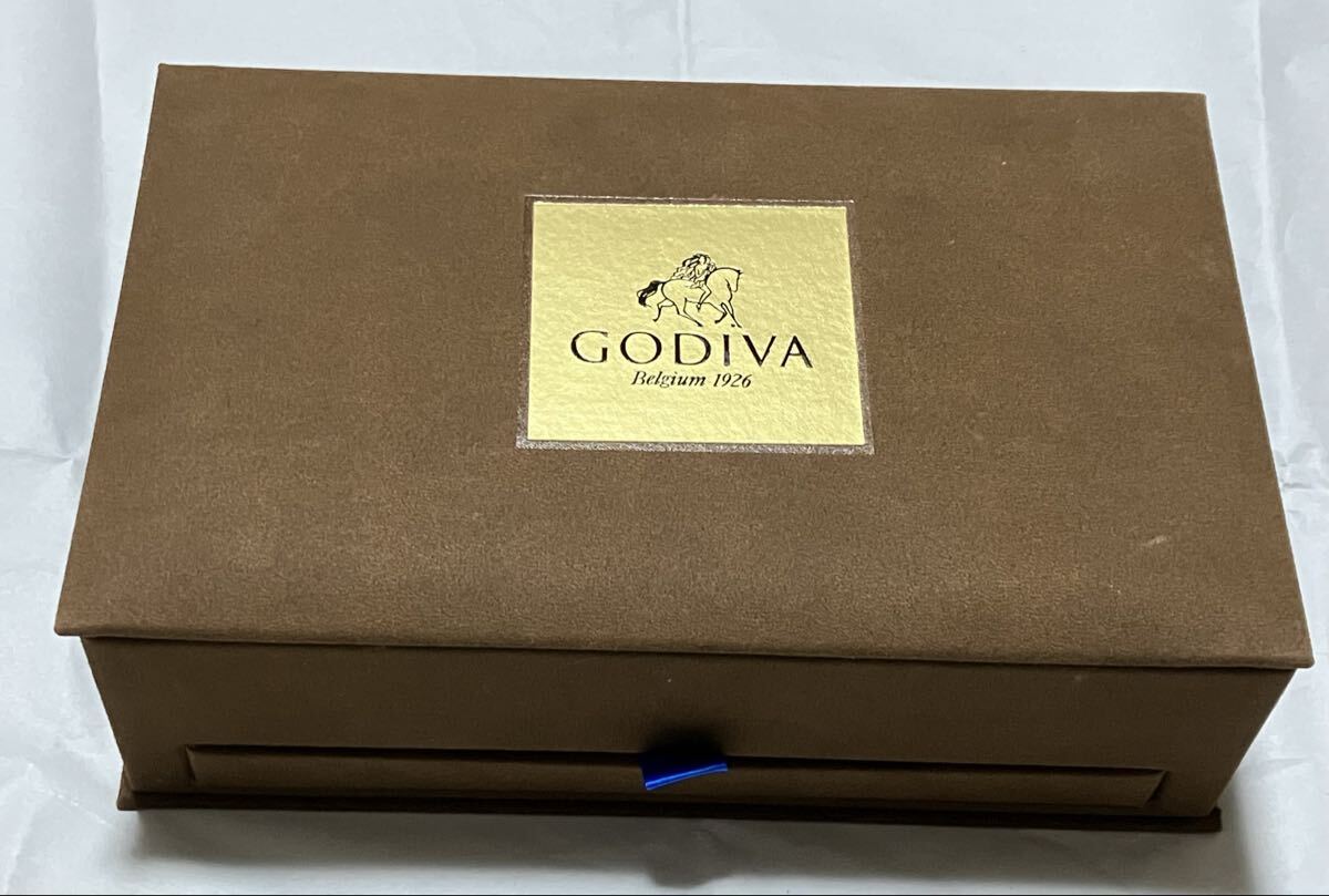 GODIVA 箱 小物入れ ゴディバ ボックス 空き箱 高級仕様 定価10800円のセットの箱のみ拍卖