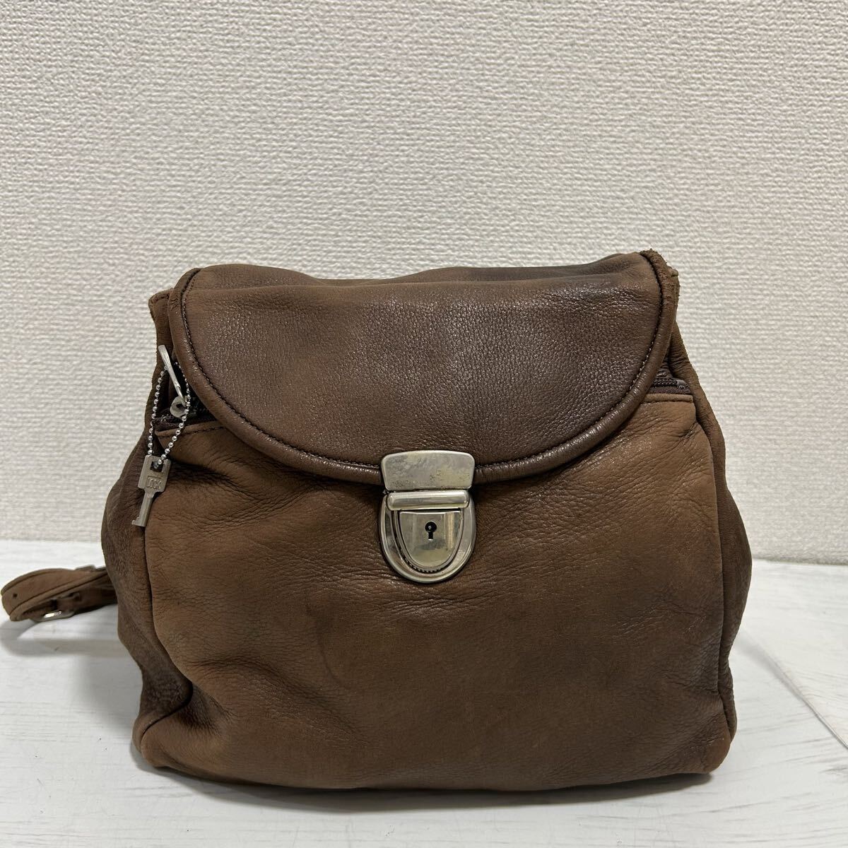 vintage SAZABY サザビー レディース メンズ リュックサック バックパック バッグ 本革 レザー 茶色 ブラウン ヴィンテージ 高級 ブランド 拍卖