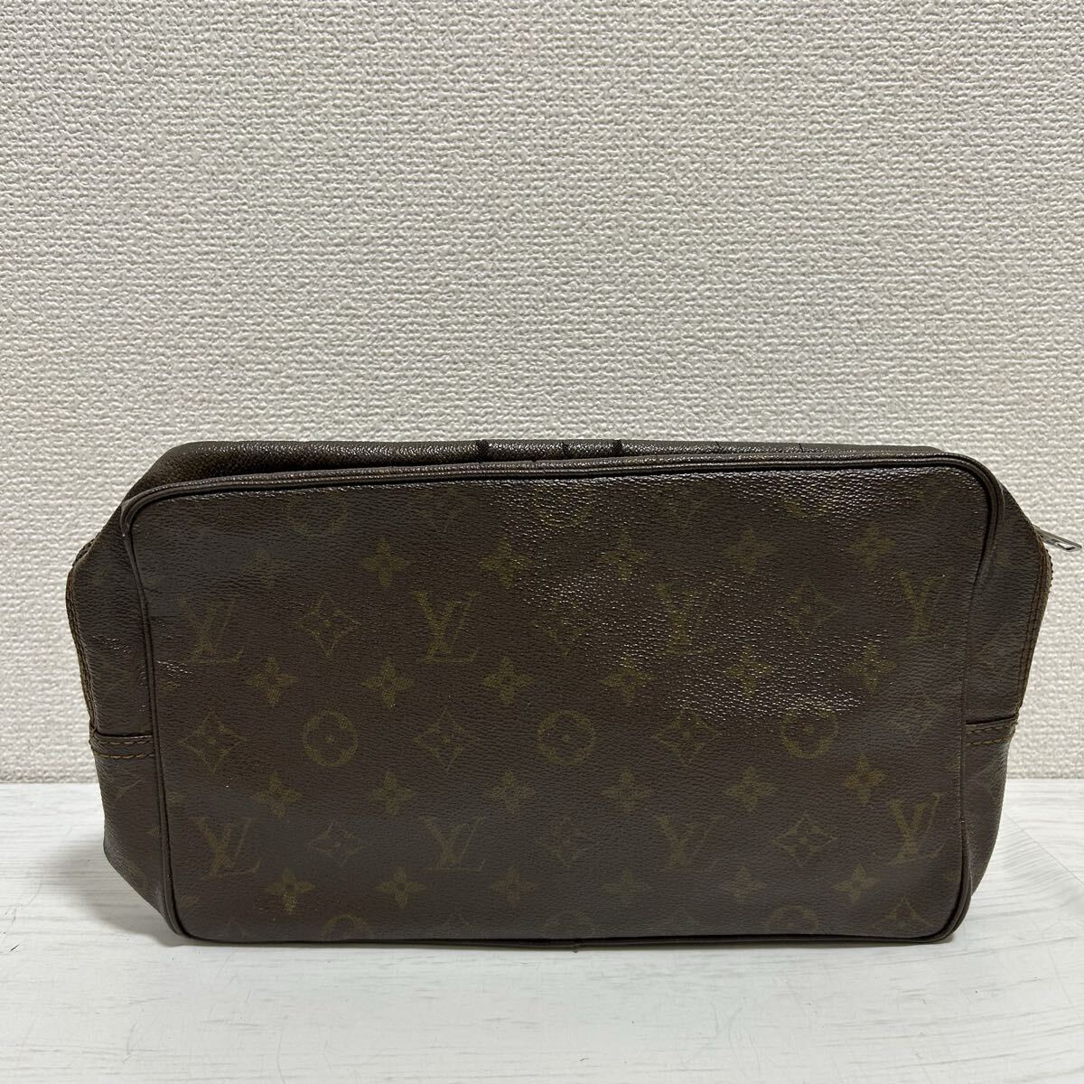 LOUIS VUITTON ルイヴィトン メンズ レディース クラッチバッグ セカンドバッグ 総柄 モノグラム 茶色 ブラウン PVC ジャンク品 フランス製拍卖