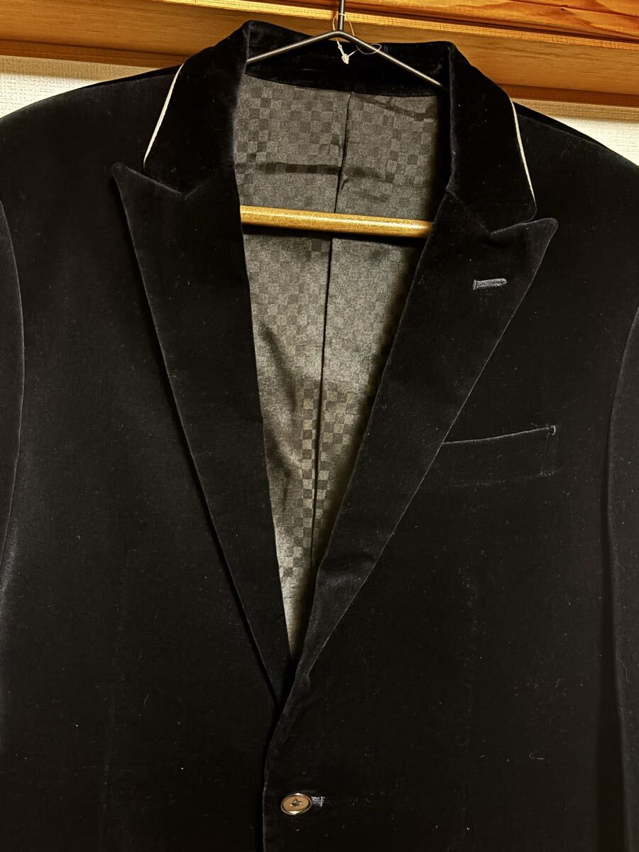 未使用級 TAKEO KIKUCHI タケオキクチ テーラードジャケット 1Bベルベット ベロア 黒 ブラック 3 襟もとおしゃれパイピング拍卖