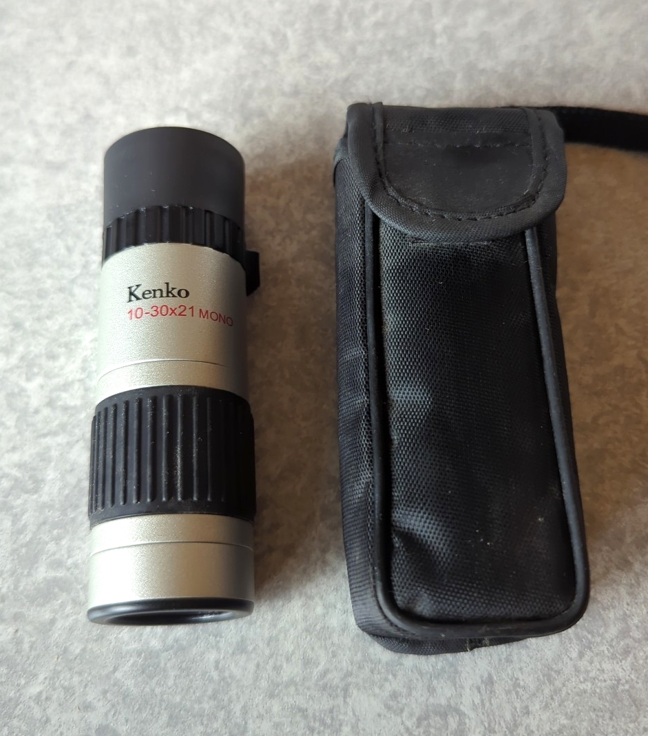 Kenko 10-30×21 MONO 単眼鏡 30倍 ケンコー 専用ケース付き拍卖