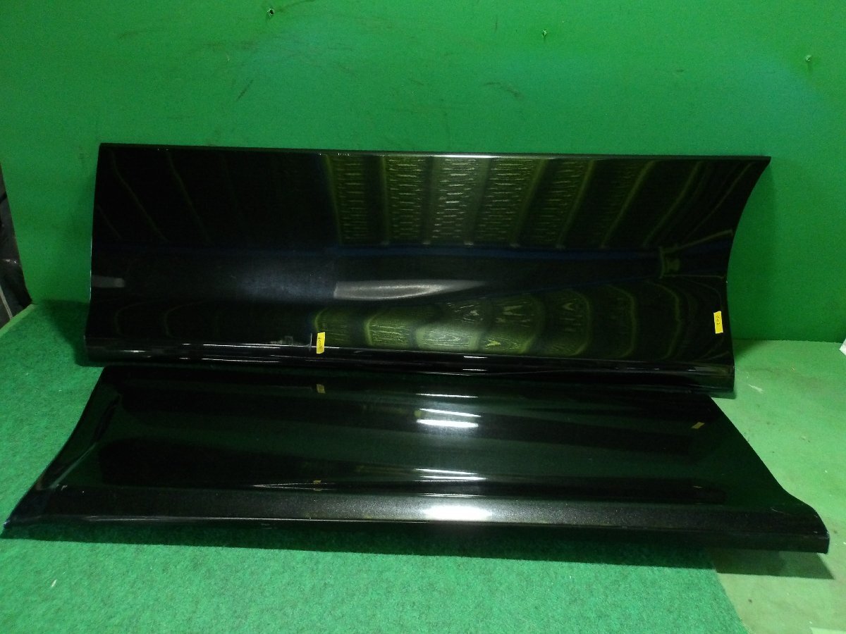 《個人宅発送不可》◇◇ トヨタ アルファード MNH15W 純正 ドア左 プロテクターセット フロント・リア ナンバー不明 ◇◇拍卖