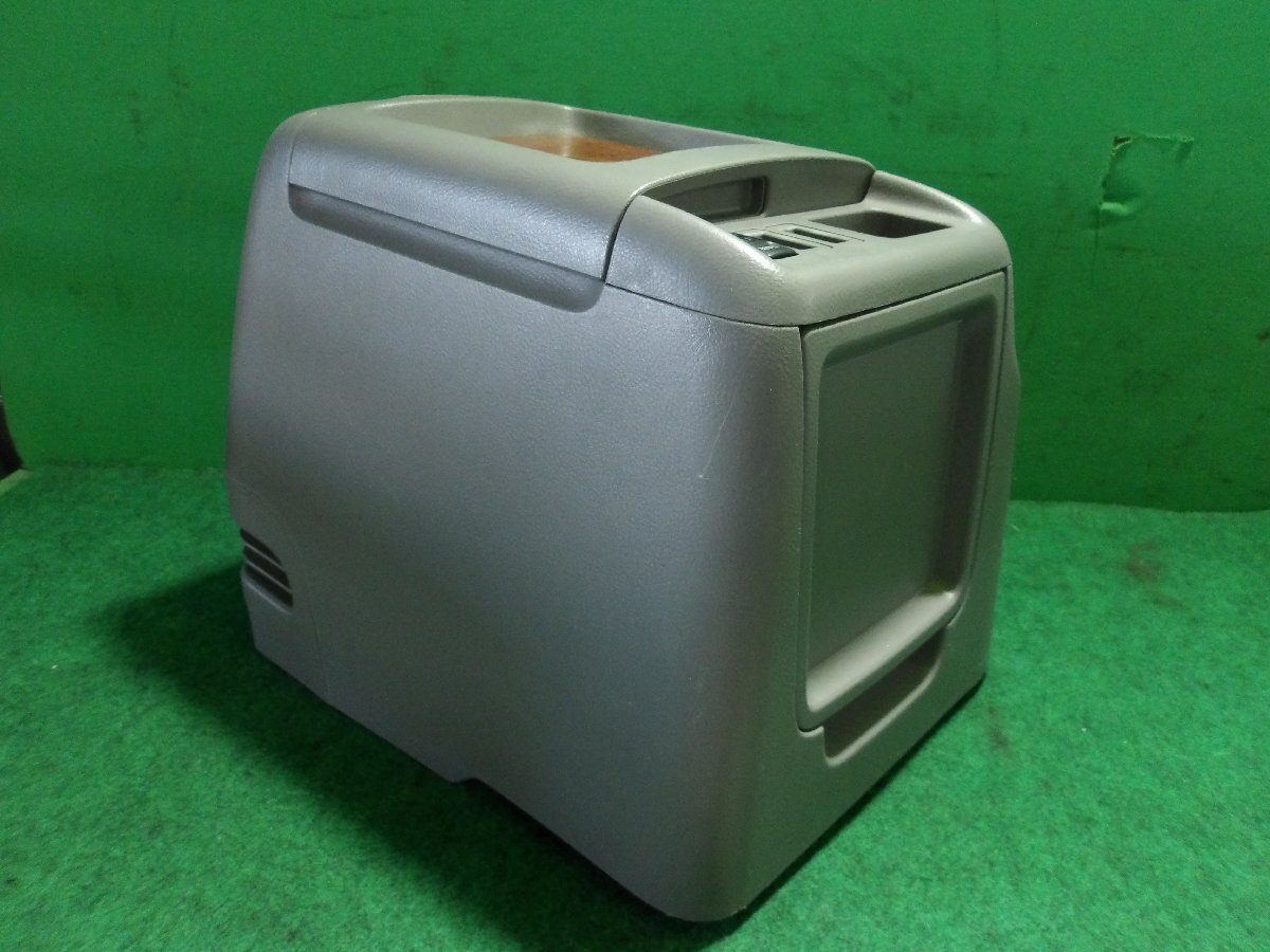 《個人宅発送不可》◇◇ トヨタ アルファード MNH15W 純正 センターコンソール 58810-58010 ボルトなし ◇◇拍卖