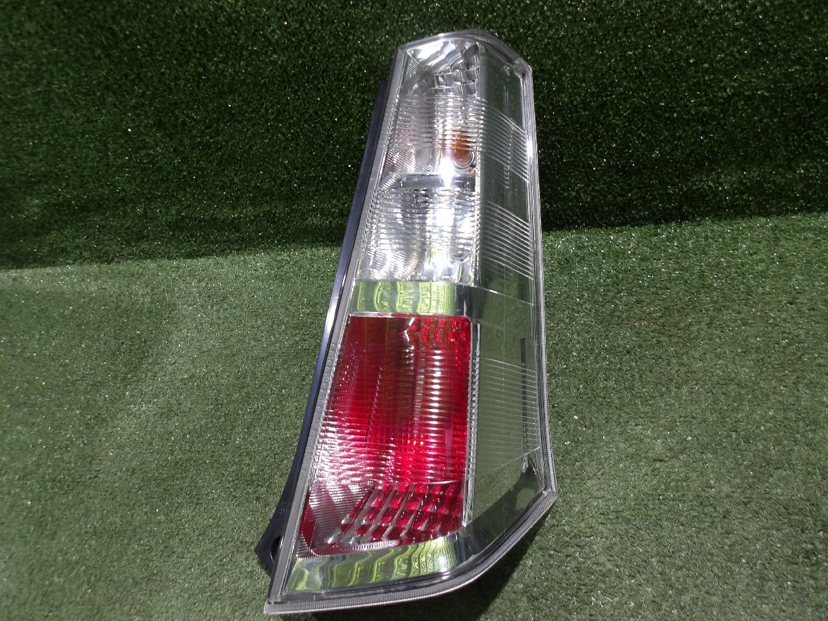 【ヤ①】マツダ AZワゴン MJ23S 純正 テールランプ右 TOKAIDENSO 35603-70K拍卖