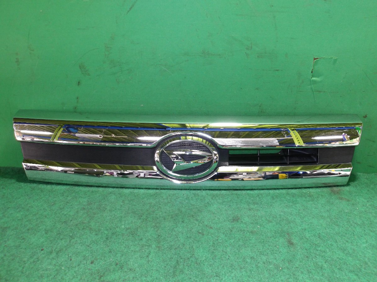 【個人宅発送不可】◇◇ダイハツ タントカスタム LA600S/LA600S 純正 ボンネットガーニッシュ 53105-B2190◇◇拍卖