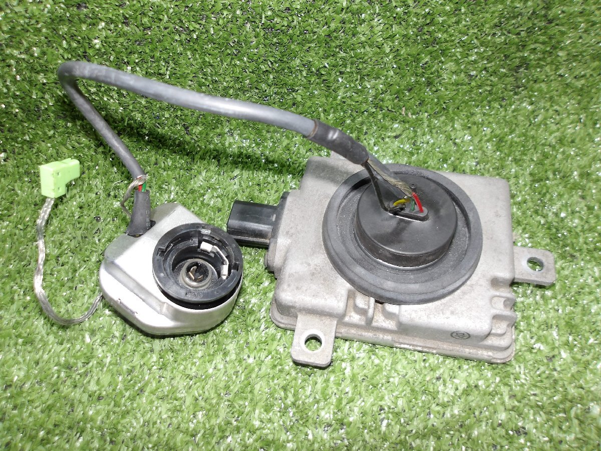 【A】スズキ ワゴンR MH23S 左バラスト MITSUBISHI ELECTRIC W3T15971 0830拍卖