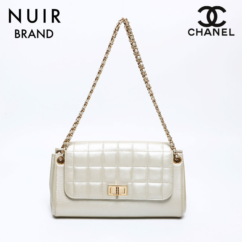 シャネル CHANEL ショルダーバッグ 7番台 2.55 マトラッセ チェーン ゴールド拍卖