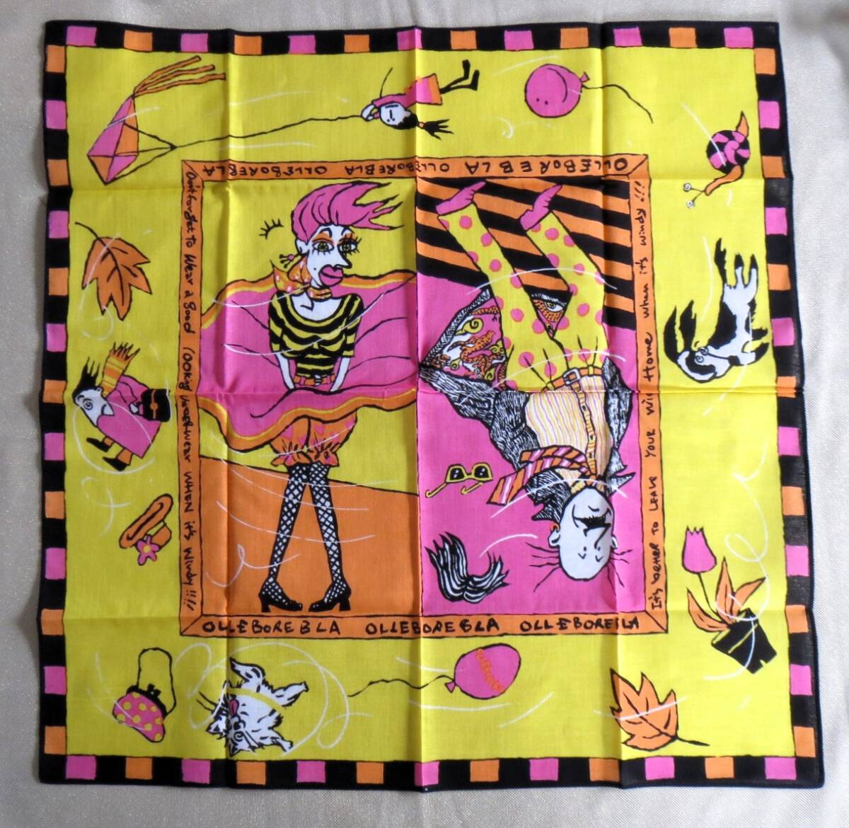 691★未使用品★アルベロベロ ALBEROBELLO★個性的ユニーク柄★バンダナ2点セット★拍卖