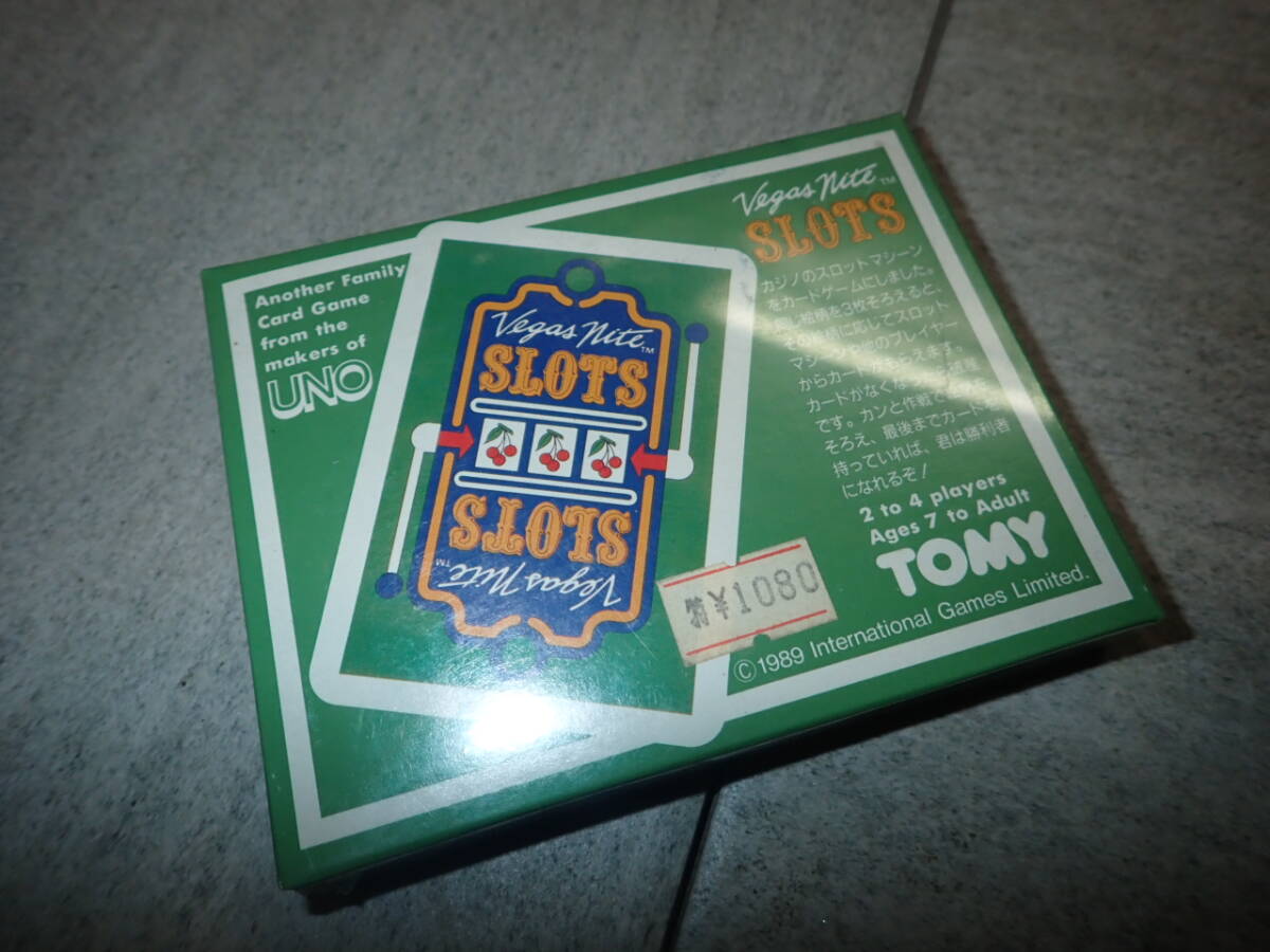 未使用 TOMY Vegas Nite SLOTS ベガスナイト スロット カードゲーム UNO 1989年 G104/F3725拍卖