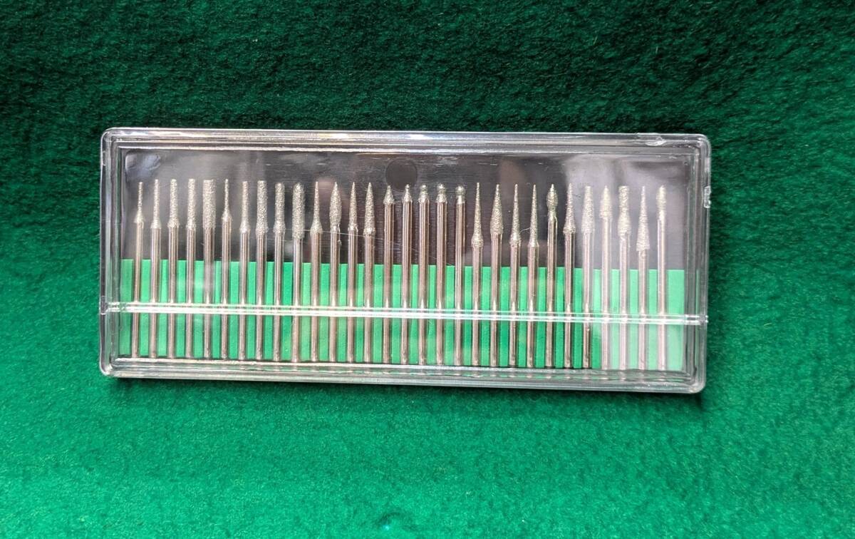先端ダイヤモンド切削工具30本セットシャフト径2.35mm先端形状色々研磨ドリルビットロータリーツール全国一律ゆうメール215円。拍卖