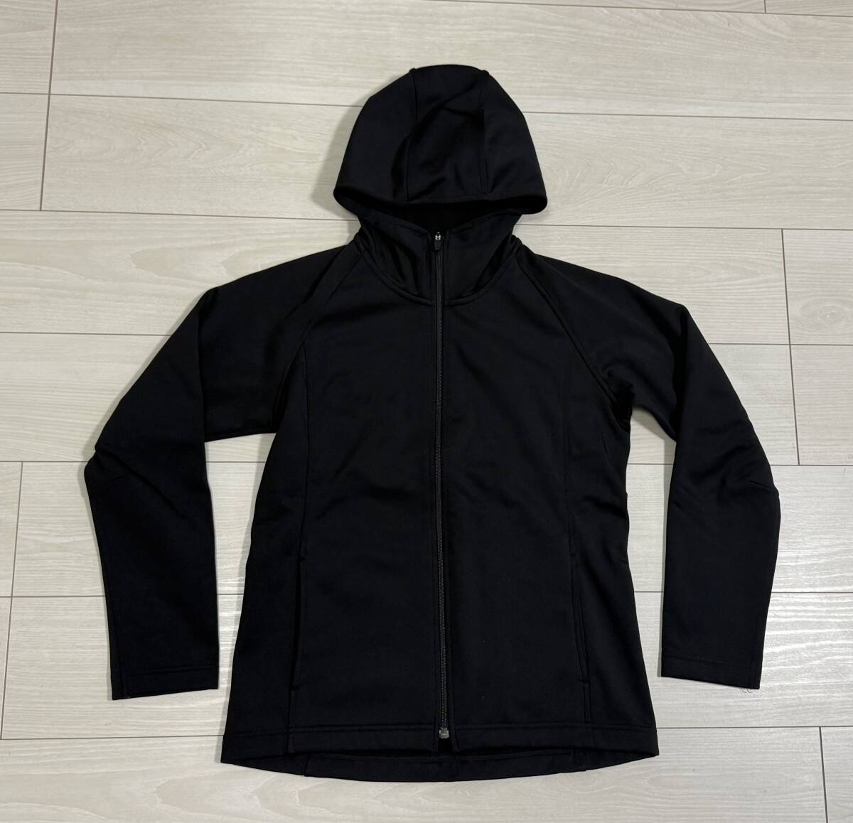 ★UNIQLO ユニクロ ブロックテック フリースフルジップパーカー ブラック Mサイズ レディース 241-176744★拍卖