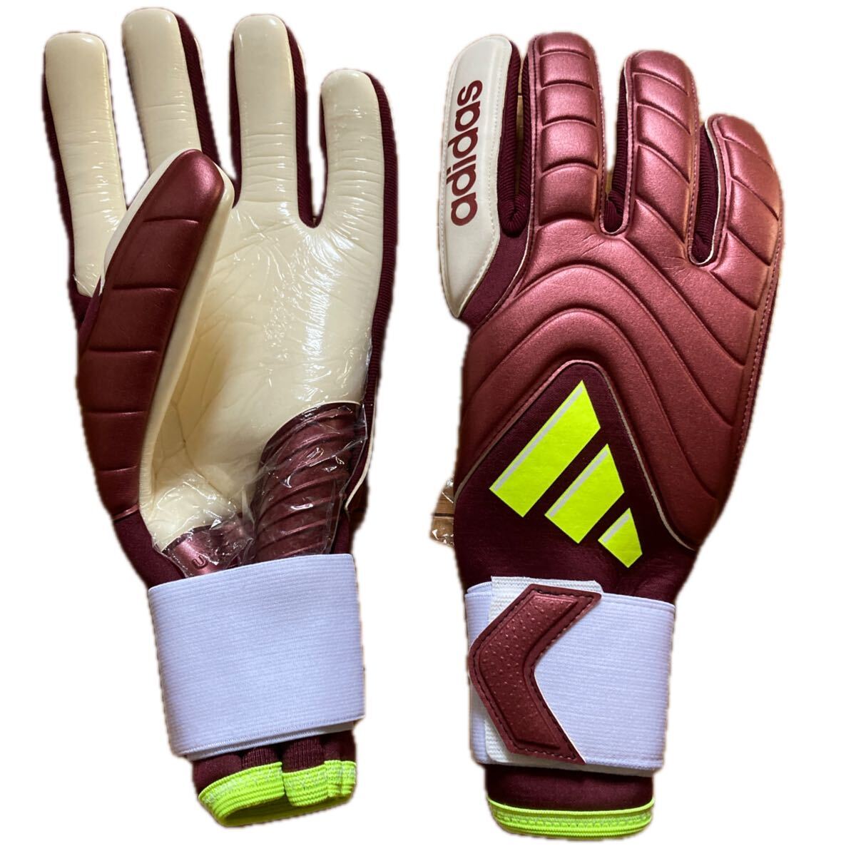 新品 アディダス コパ GKグローブ プロ PC サイズ11 IQ4009/KMR31拍卖