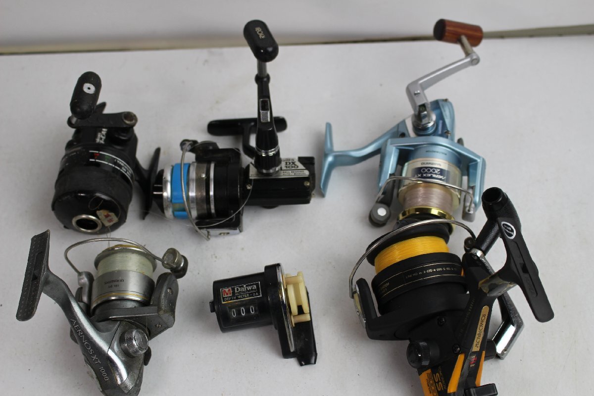 Daiwa 釣り道具 まとめて 大量 沢山 色々 中古 お洒落 インテリア コレクション 趣味 当時 道具 レジャー 遊び 昭和 レトロ 釣り 魚 釣り具拍卖