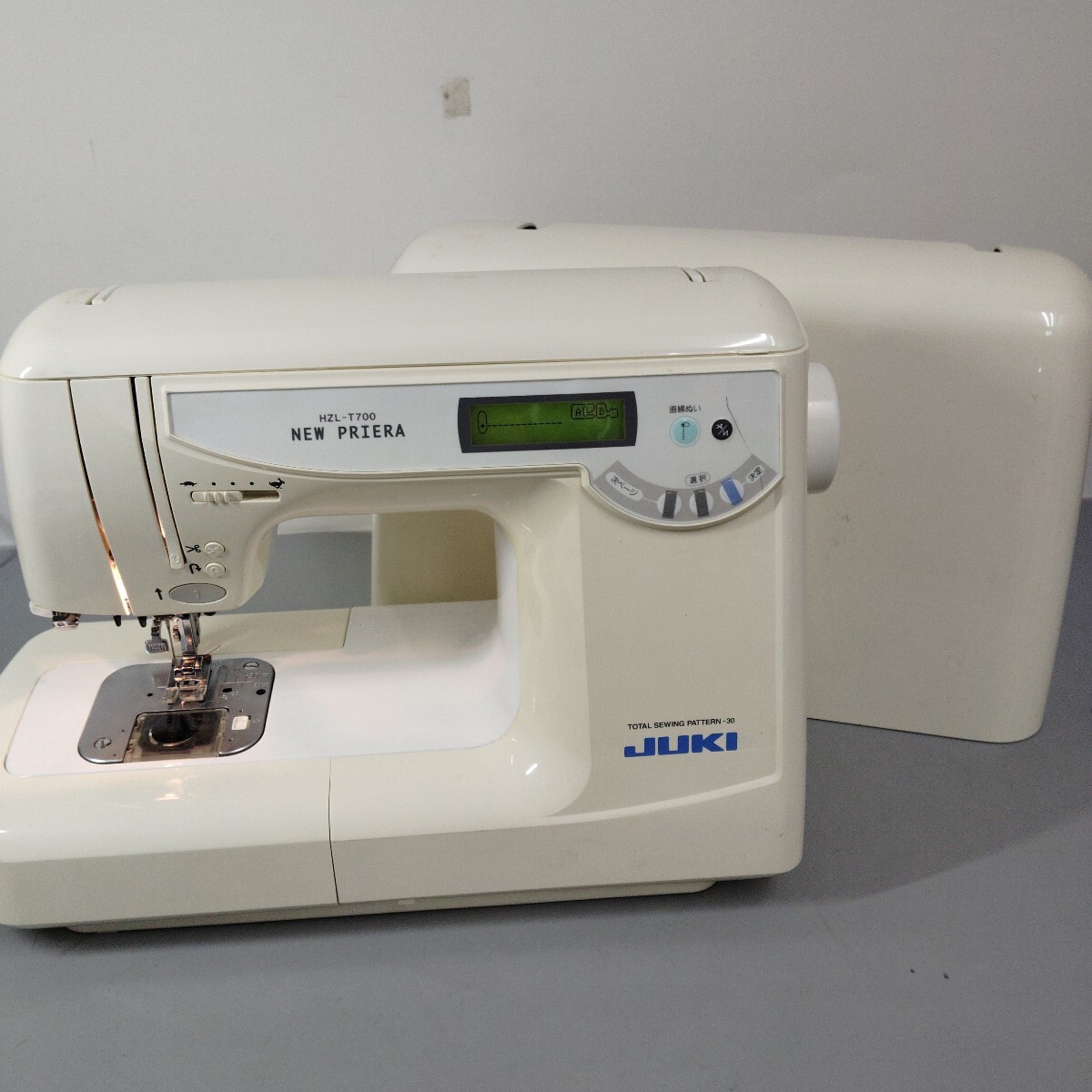 JUKI ジューキ コンピューターミシン ミシン HZL-T700 レトロ アンティーク 手芸 ハンドクラフト 通電確認済拍卖