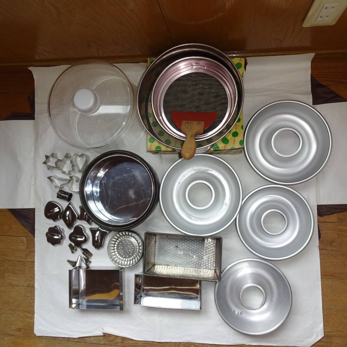 パウンドケーキ型 エンゼルケーキ型 ケーキカバー マドレーヌ型 セルクル 裏ごし器 クッキー型 羊羹型 ケーキ型拍卖