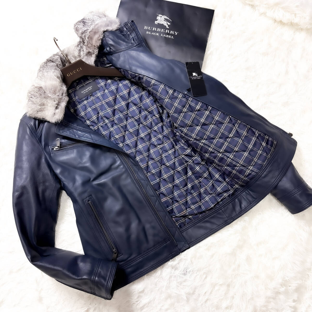 未使用級羊革BURBERRY BLACKLABELラビットファー付ラムレザージャケットXL.LL~Lナッパ紺ノバチェック柄ブラレ バーバリーブラックレーベル拍卖