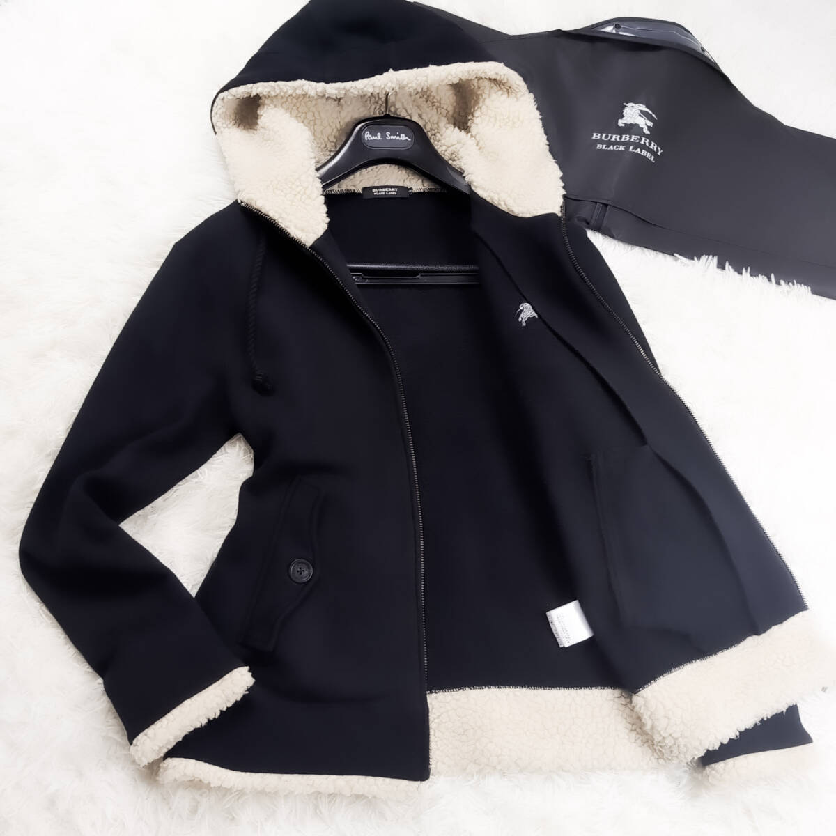 極美品FムートンBURBERRY BLACKLABEL 極暖ボアオーバーパーカーL~Mトラックジャケット2黒ノバチェック柄ブラレ バーバリーブラックレーベル拍卖