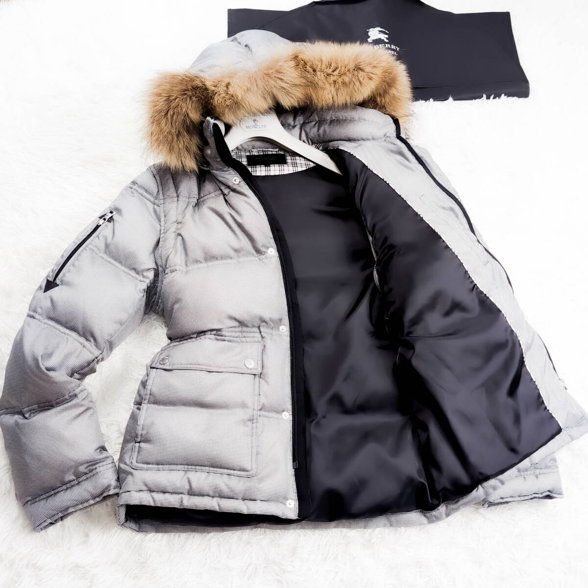 未使用級6way松潤着!BURBERRY BLACK LABELシルバーフォックスファー付きダウンジャケットXL.LL~L千鳥柄ブラレ バーバリーブラックレーベル拍卖