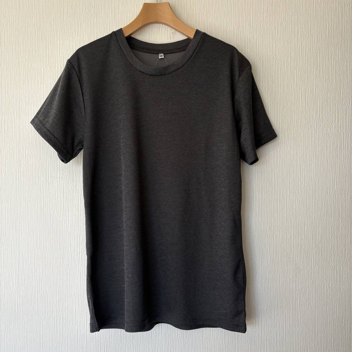 未使用新品■メンズ・紳士■半袖Tシャツ■ドライ■グレー■M■春夏■スポーツウェア拍卖