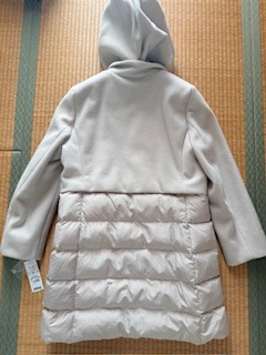 未使用:フードレディースコートタグ付きベージュ半額以下 短期出品拍卖