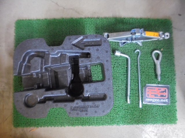 7EP3178GC5 ) 日産 マーチ ボレロ K13 純正ジャッキセット 呼荷重700KG拍卖