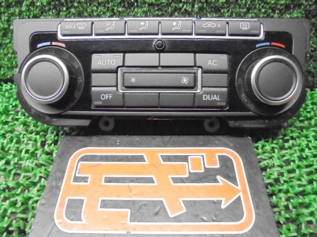 7EP5605CF4右 ) フォルクスワーゲン ゴルフトゥーラン DBA-1TCAV 2011年 後期型 純正エアコンスイッチパネル 5K0907044DT拍卖
