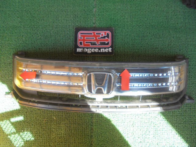 7EP3013YD2 ) ホンダ フリードスパイク ハイブリッド GP3 中期型 純正フロントグリル 71121-SWZ-003拍卖