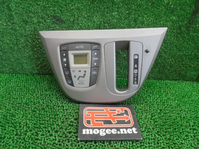 7EF4579EA6-2 ) ダイハツ ムーヴ カスタムX LA100S 純正エアコンスイッチパネル拍卖
