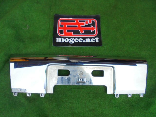 7EF2609C99 ) ホンダ ステップワゴン スパーダ RK5 純正フロントバンパーメッキパネル 71105-SZW-J01-M拍卖