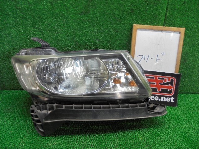 7EC2776CA10-2 ) ホンダ フリード スパイク GB3 純正ヘッドライト右 コイト100-22068拍卖