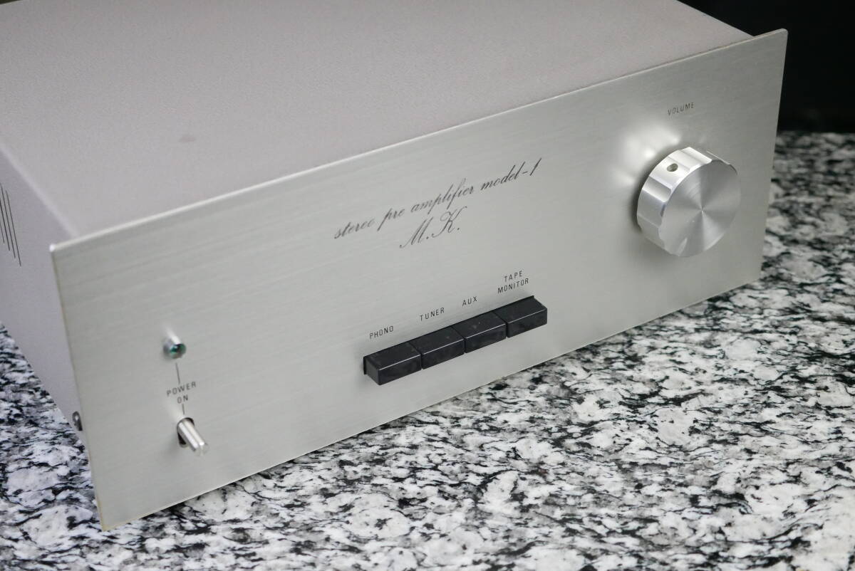 ガレージメーカー製 M.K.製? model-1 真空管プリアンプ メンテ済の美品! 真空管交換済! 太く厚みのあるサウンド!拍卖