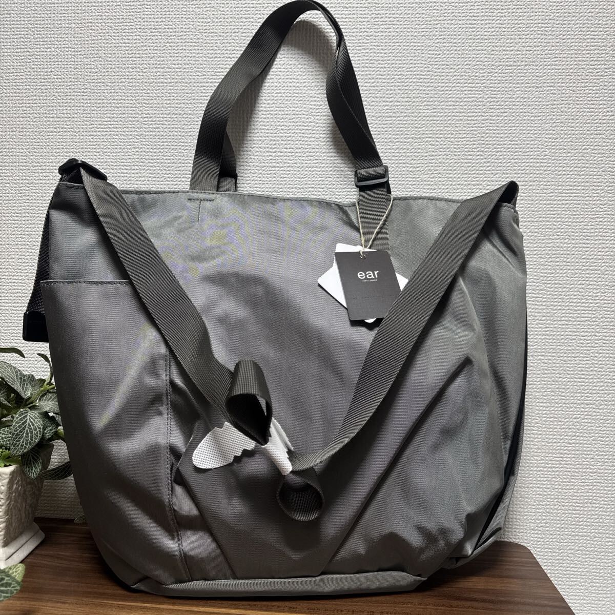 ear PAPILLONNER イアパピヨネ アジャスタートートバッグ拍卖